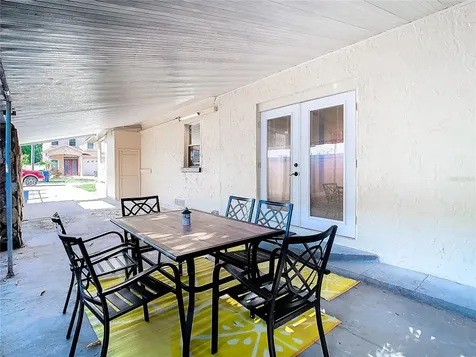 3321 W Aileen Street Tampa FL 33607