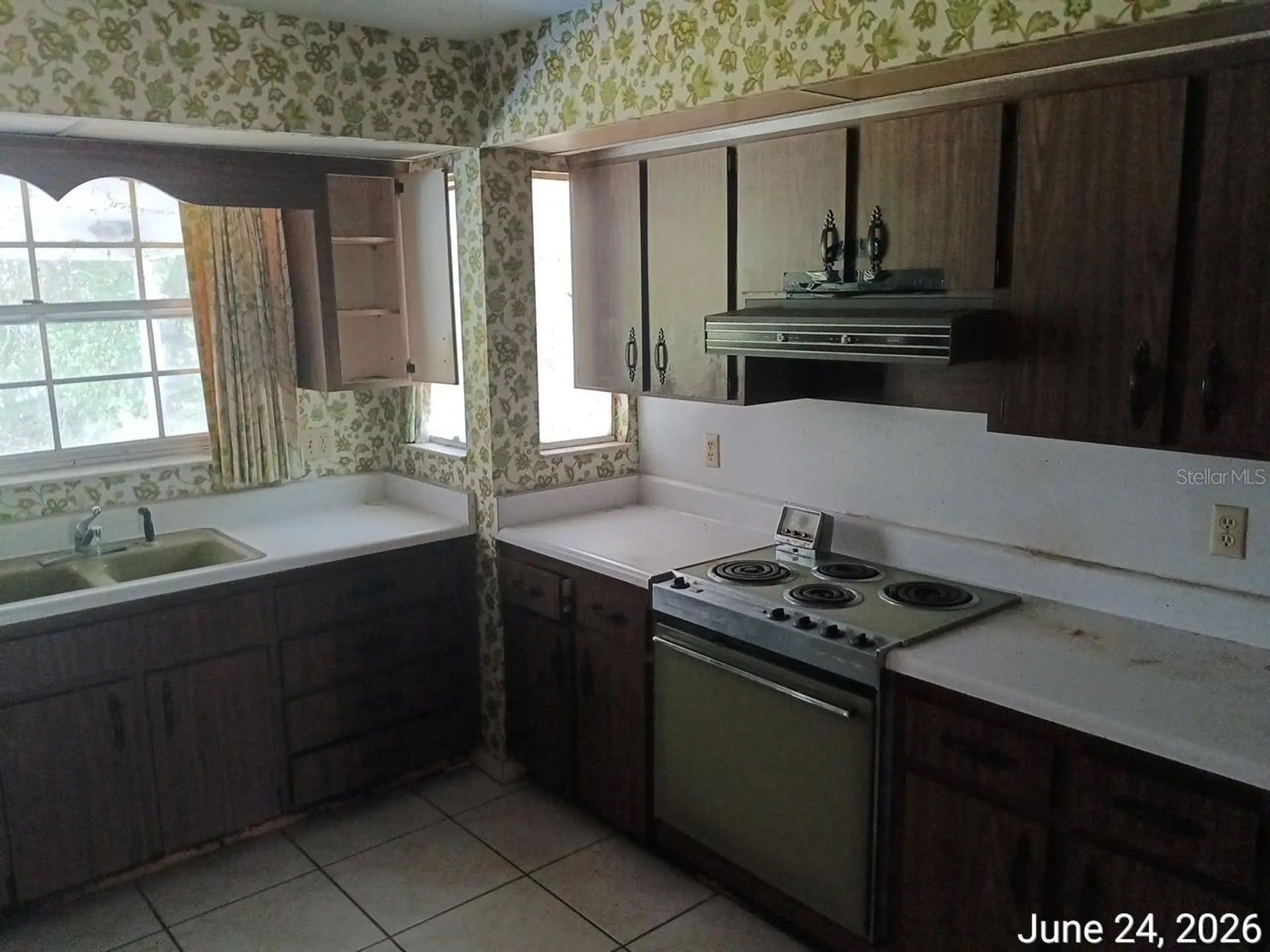 7203 N 41st Street Tampa FL 33604