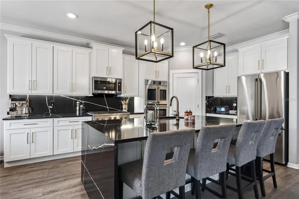 17618 Polo Trail Bradenton FL 34211