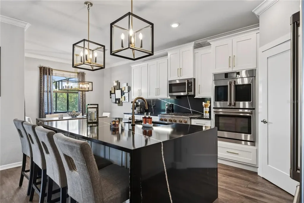 17618 Polo Trail Bradenton FL 34211