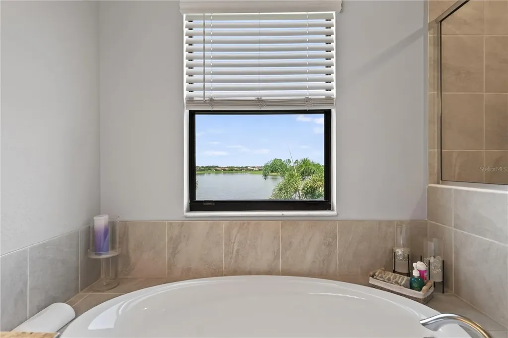 17618 Polo Trail Bradenton FL 34211