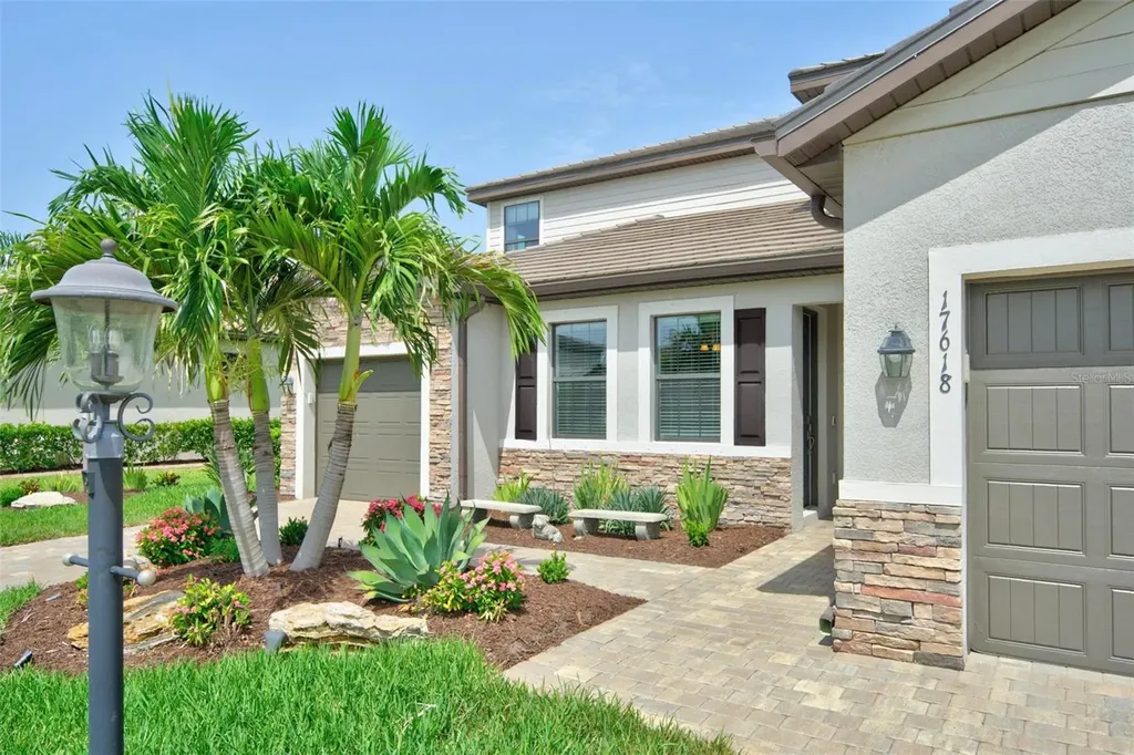 17618 Polo Trail Bradenton FL 34211