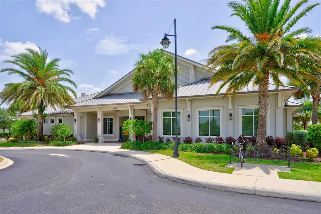 17618 Polo Trail Bradenton FL 34211