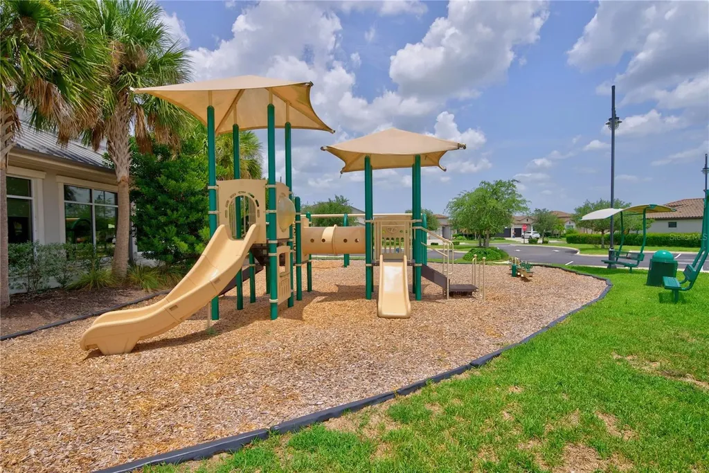17618 Polo Trail Bradenton FL 34211