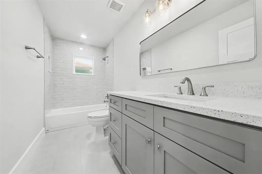10604 Whitman Circle Orlando FL 32821