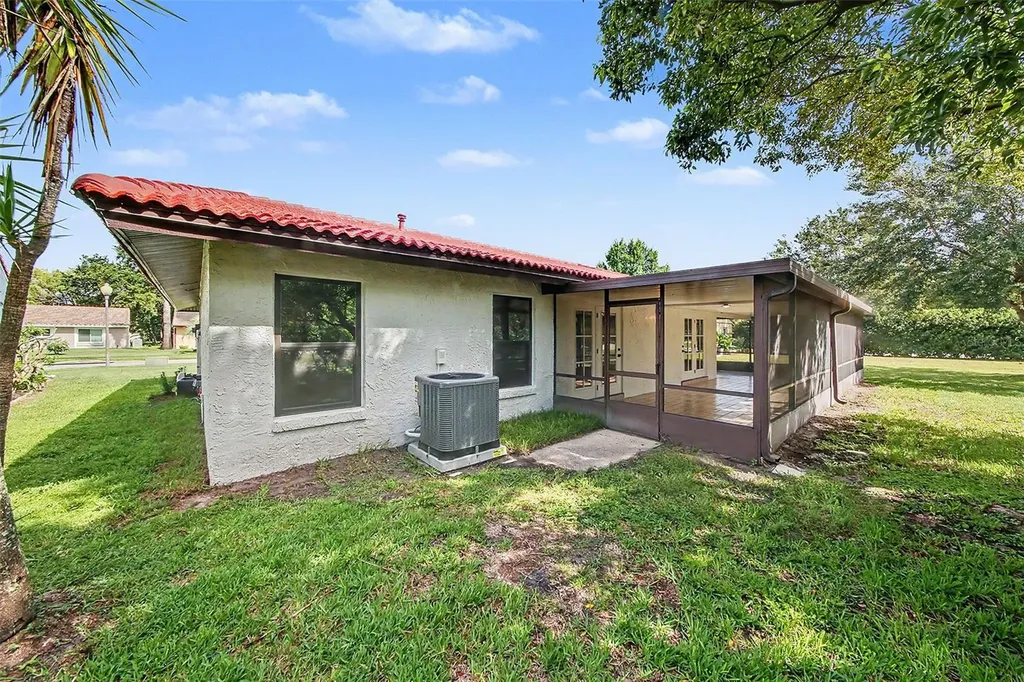 10604 Whitman Circle Orlando FL 32821