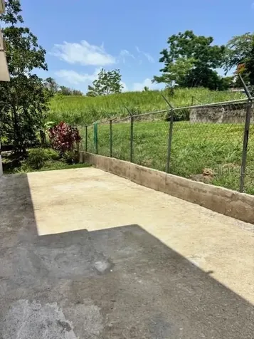 Bo Ceiba Sur Sector Canal Solar #6 Juncos PR 00777