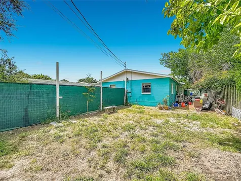 5710 19th Avenue S Gulfport FL 33707
