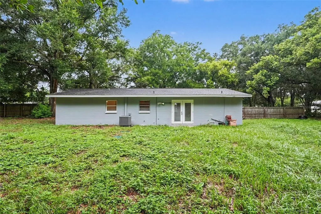 5328 Lantana Street Zephyrhills FL 33542