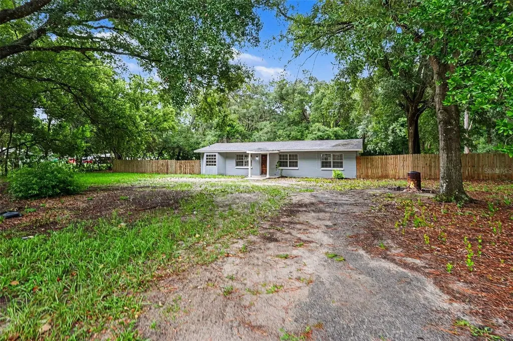 5328 Lantana Street Zephyrhills FL 33542