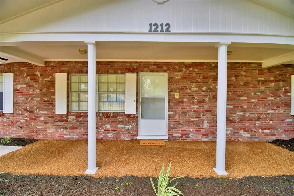 1212 Lynn Avenue Auburndale FL 33823