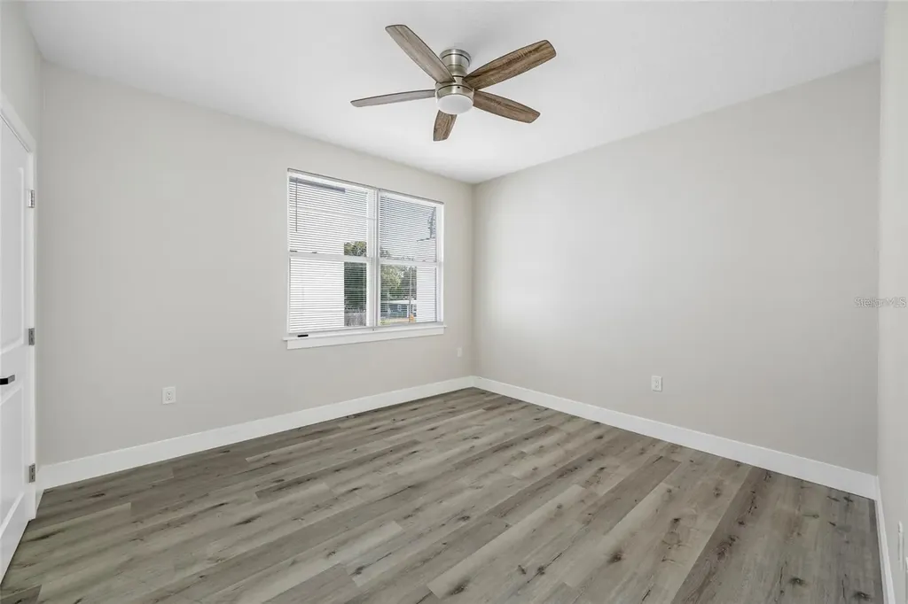 1039 53rd Avenue N St Petersburg FL 33703