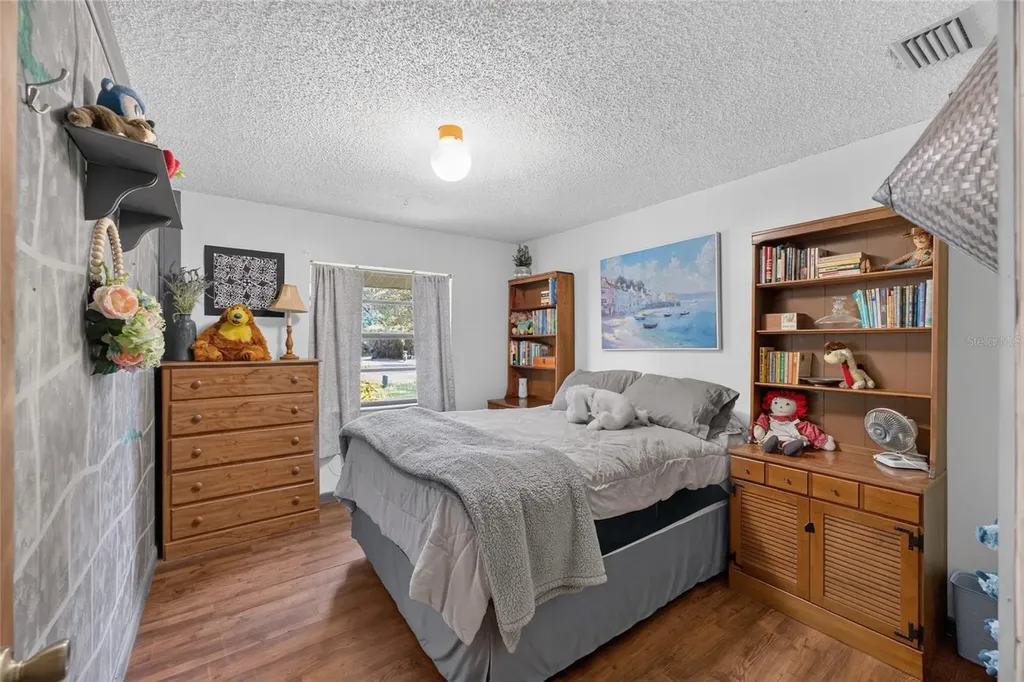 8204 SW 12th Place Gainesville FL 32607