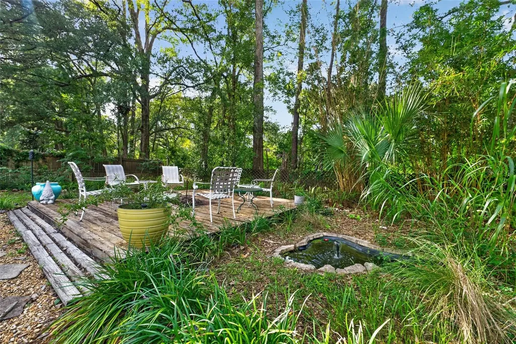 8204 SW 12th Place Gainesville FL 32607