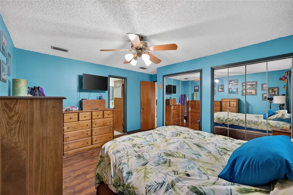 8204 SW 12th Place Gainesville FL 32607