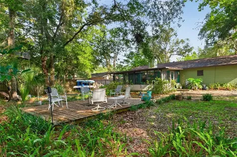 8204 SW 12th Place Gainesville FL 32607