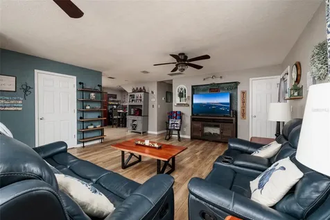 1220 56th Avenue N St Petersburg FL 33703