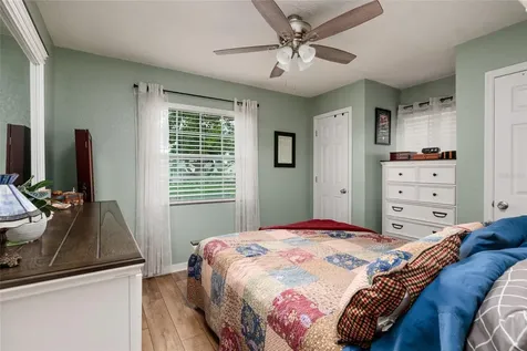 1220 56th Avenue N St Petersburg FL 33703