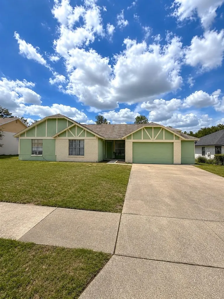 7755 Bay Cedar Drive Orlando FL 32835