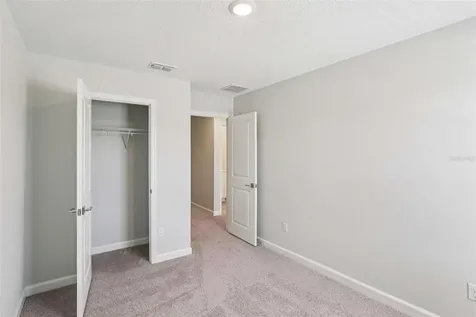 7558 Deer Valley Circle Tampa FL 33635