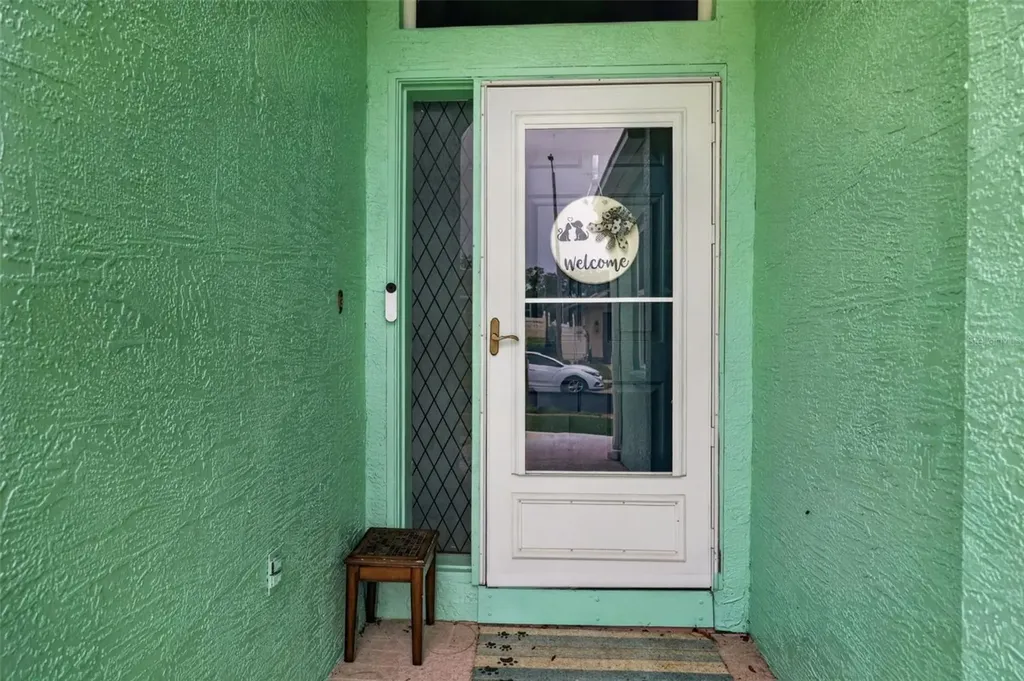 1747 Wood Brook Street Tarpon Springs FL 34689