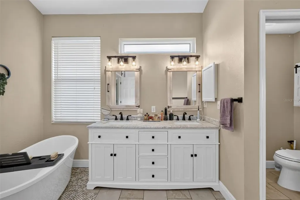1747 Wood Brook Street Tarpon Springs FL 34689