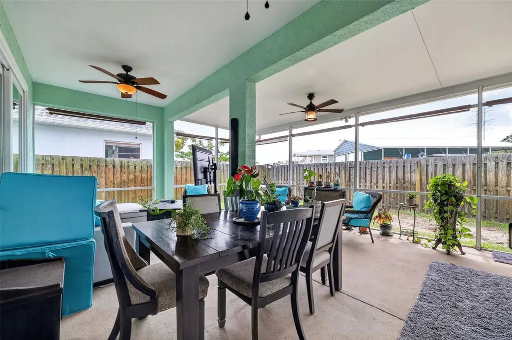 1747 Wood Brook Street Tarpon Springs FL 34689