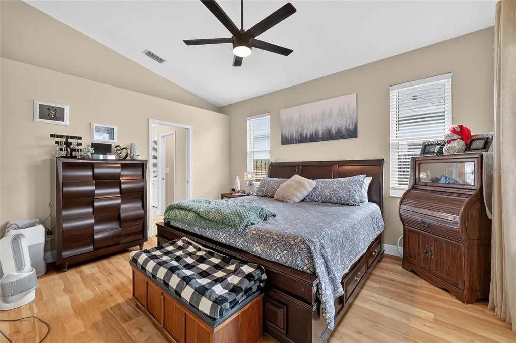 1747 Wood Brook Street Tarpon Springs FL 34689