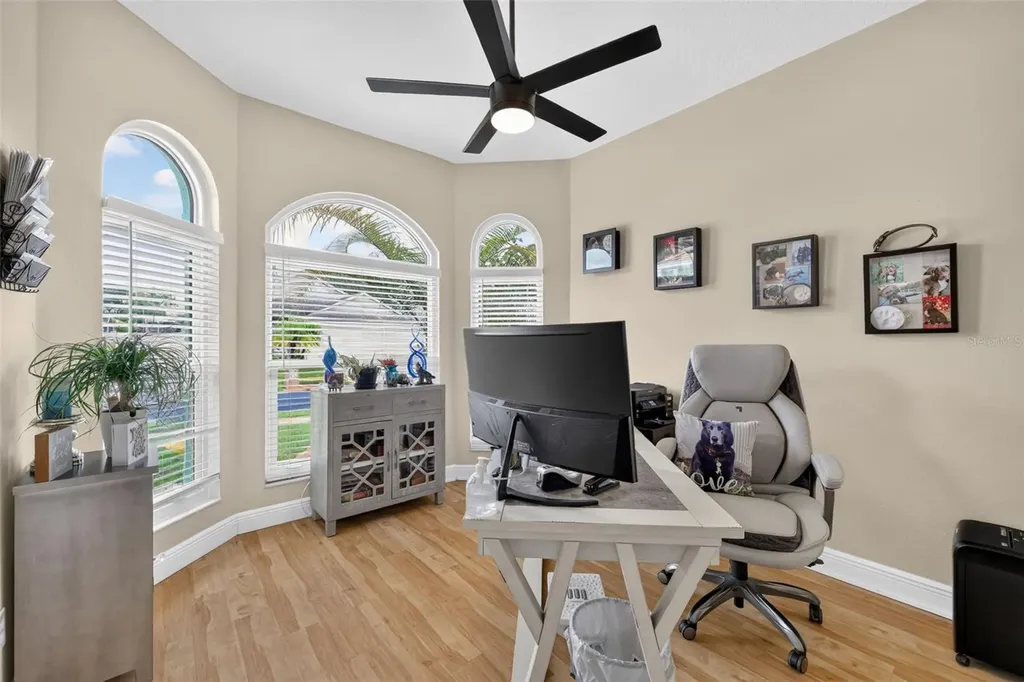 1747 Wood Brook Street Tarpon Springs FL 34689