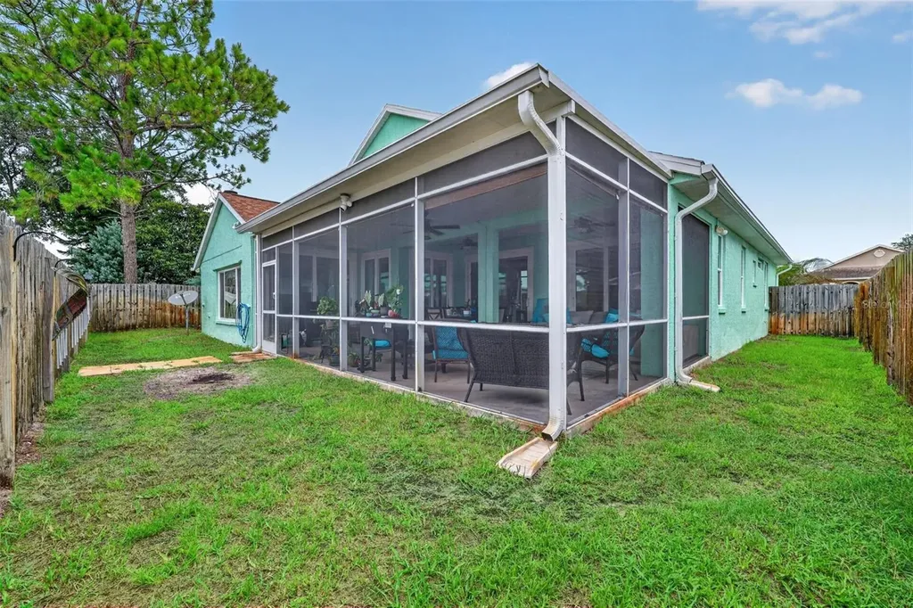 1747 Wood Brook Street Tarpon Springs FL 34689