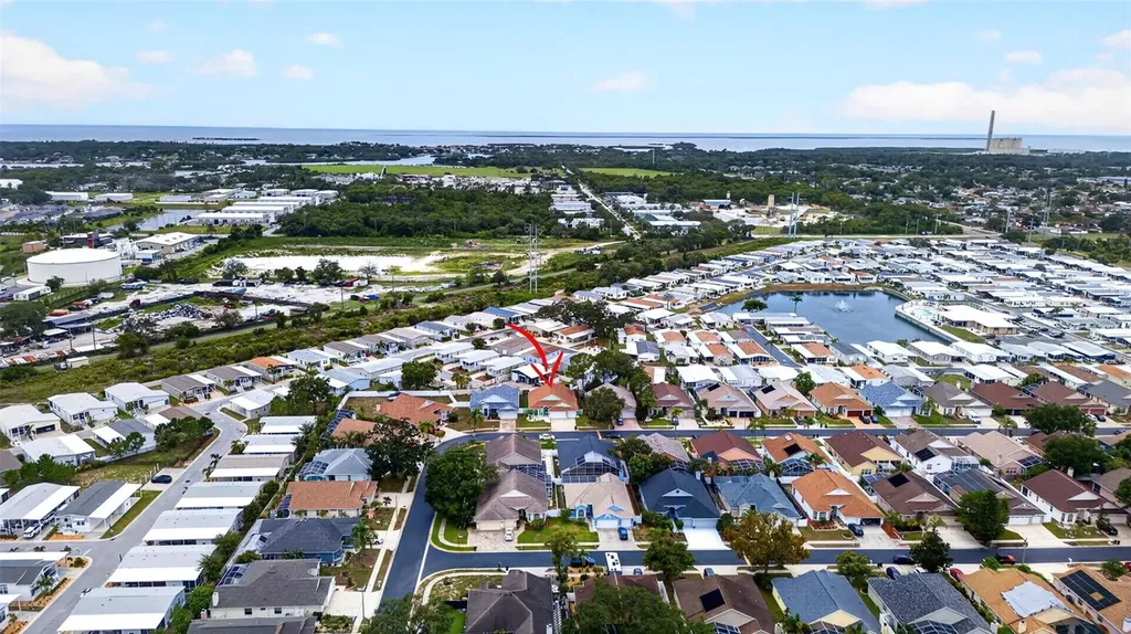 1747 Wood Brook Street Tarpon Springs FL 34689