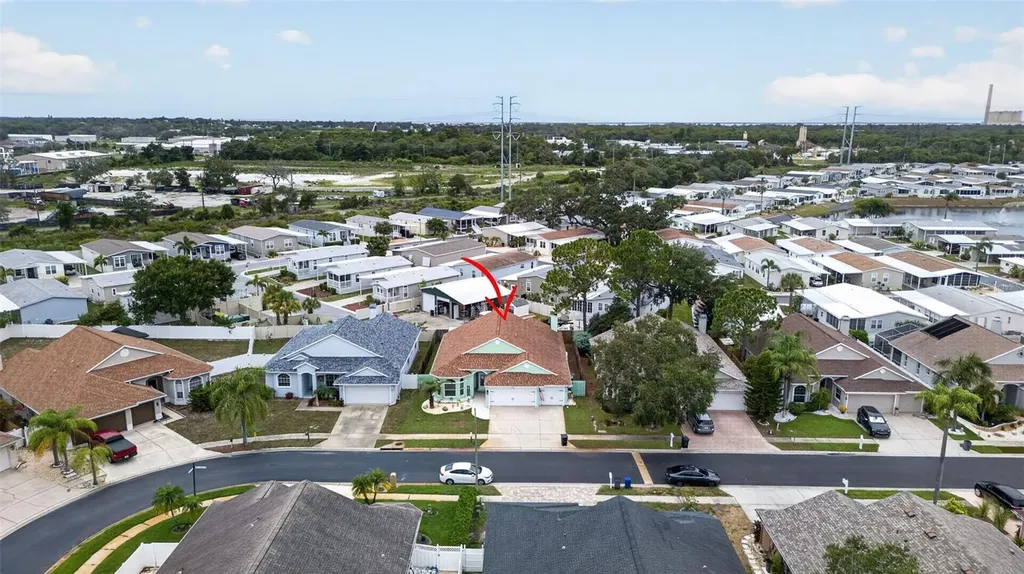 1747 Wood Brook Street Tarpon Springs FL 34689