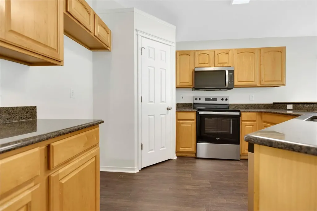 5834 Tanagerlake Road Lithia FL 33547