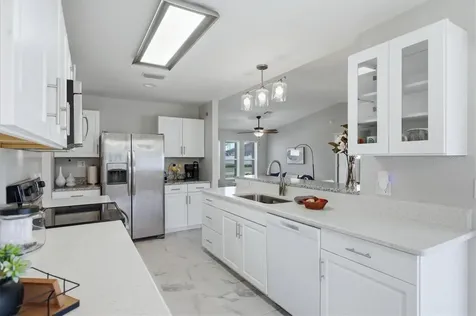 9084 Prospect Avenue Englewood FL 34224