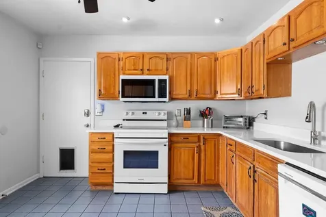 709 Caliente Drive Brandon FL 33511