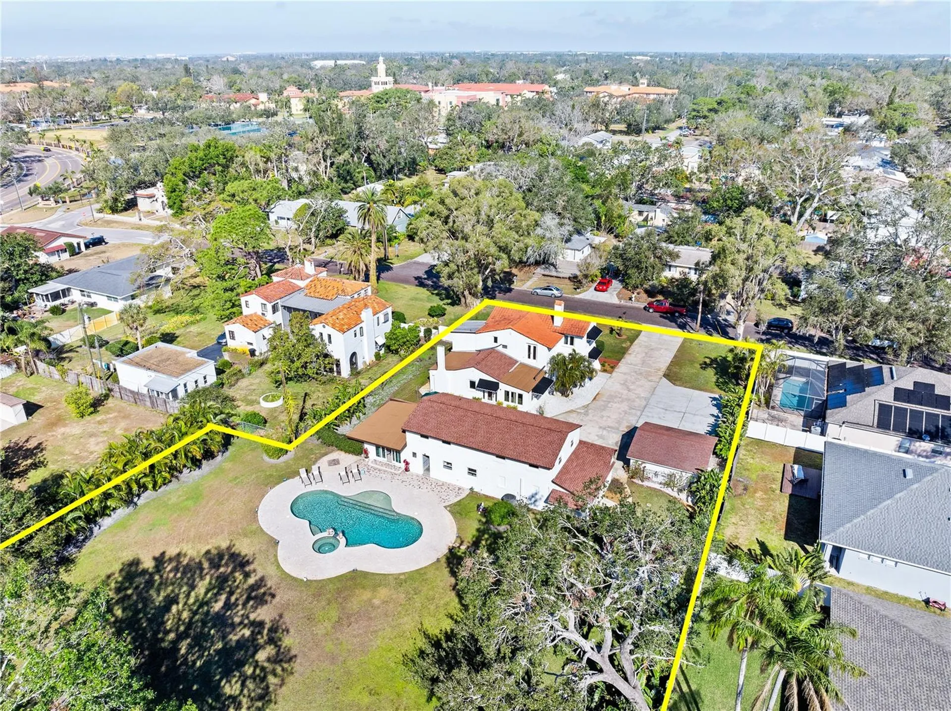 6010 17th Avenue S St Petersburg FL 33707