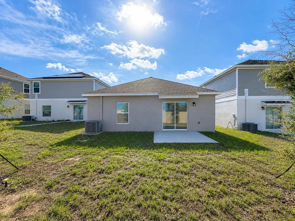 360 Loch Court Davenport FL 33837