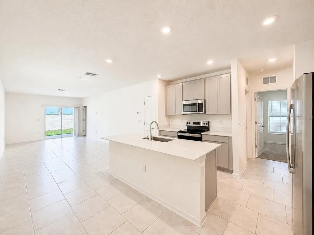 360 Loch Court Davenport FL 33837