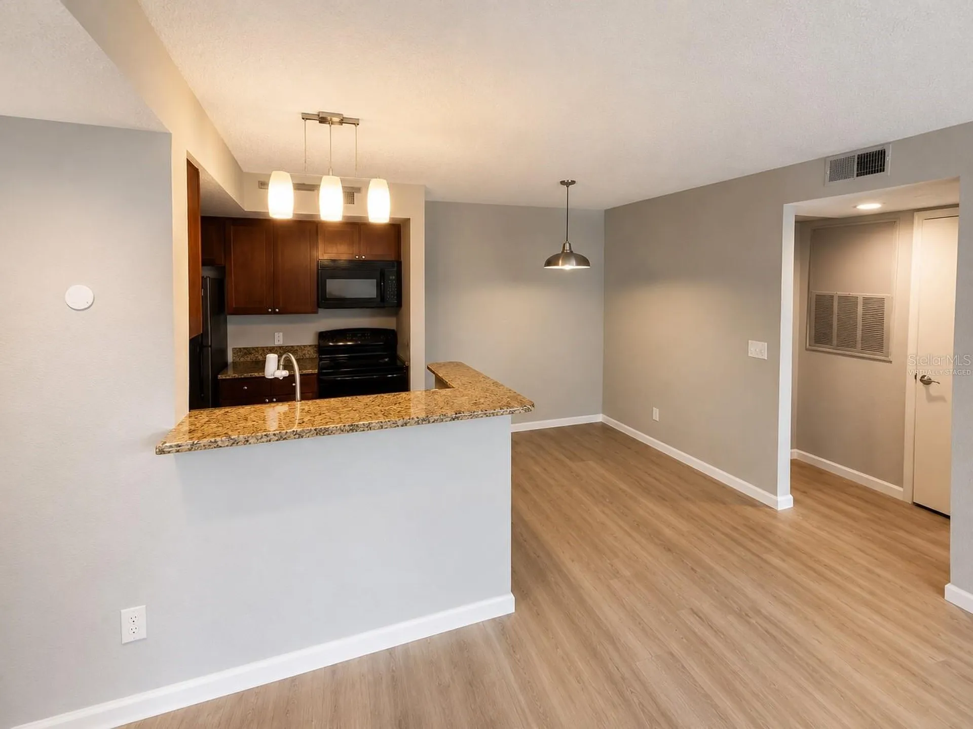 5160 Conroy Road Orlando FL 32811