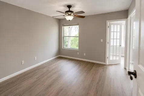 5160 Conroy Road Orlando FL 32811