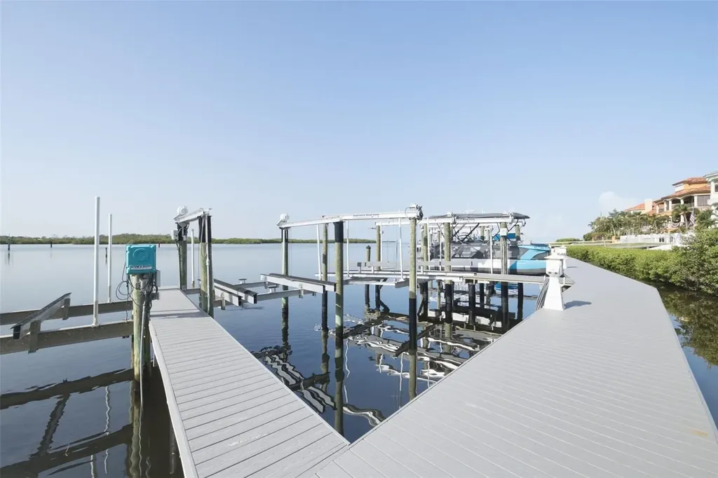 4631 Harborpointe Drive Port Richey FL 34668