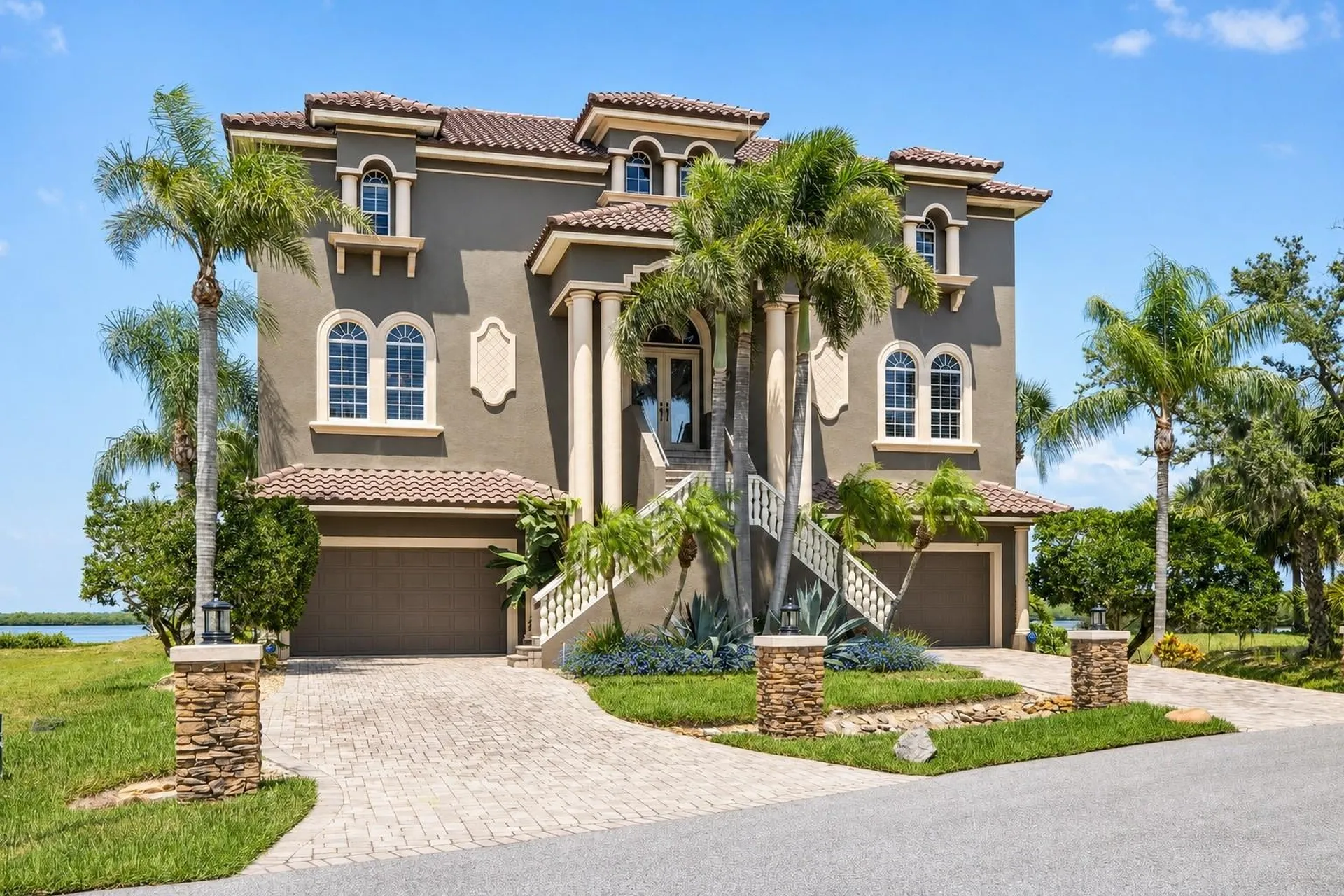 4631 Harborpointe Drive Port Richey FL 34668