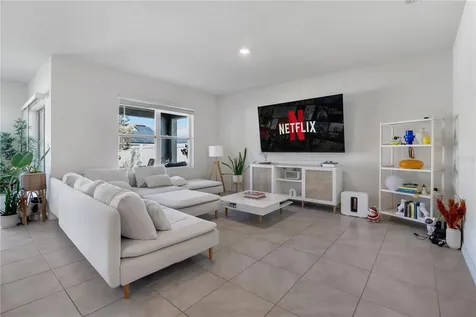 9009 Pinales Way Kissimmee FL 34747