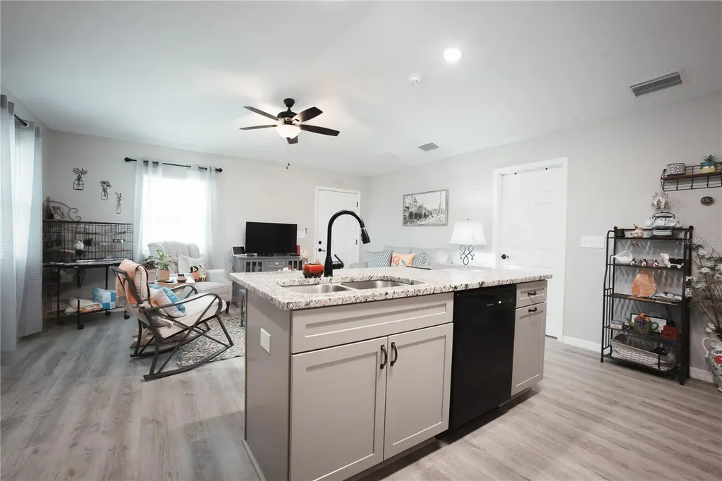 7077 Tamarind Way Lake Wales FL 33898