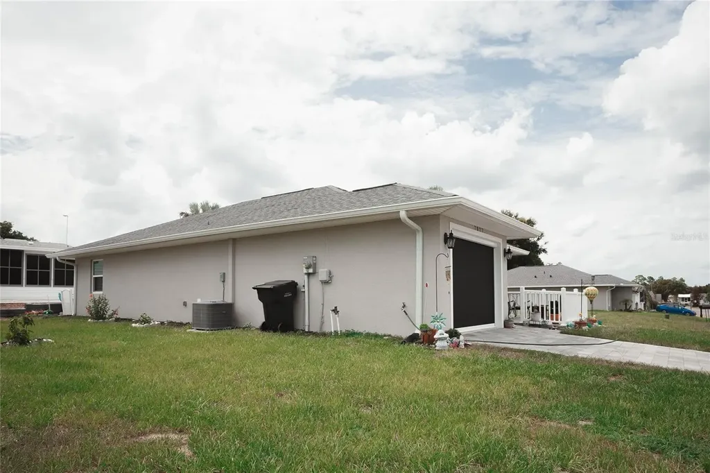 7077 Tamarind Way Lake Wales FL 33898
