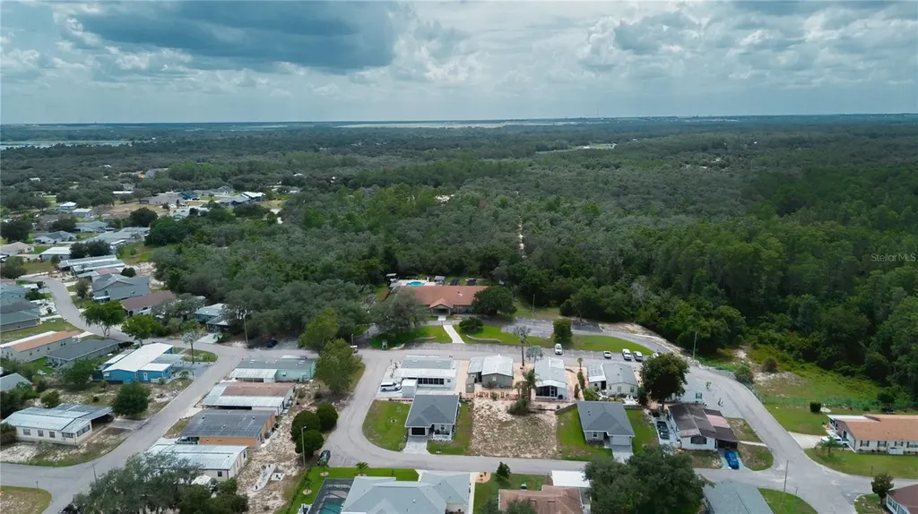 7077 Tamarind Way Lake Wales FL 33898