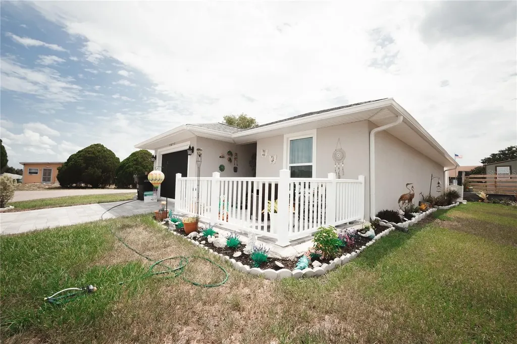 7077 Tamarind Way Lake Wales FL 33898