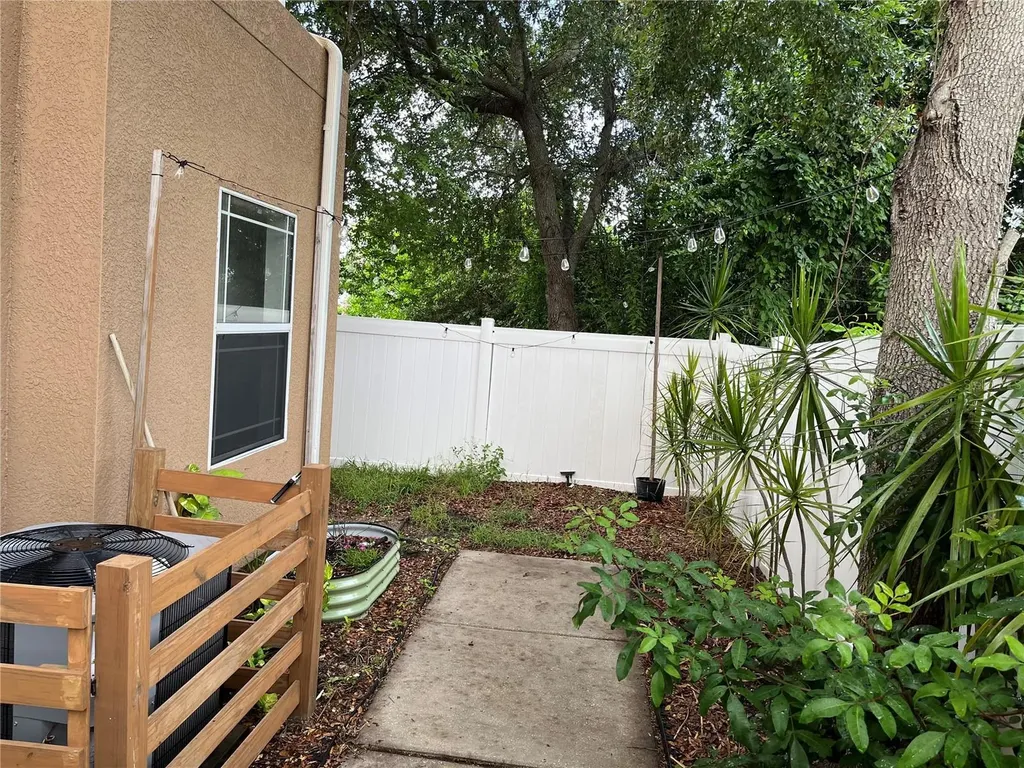 4326 Tyler Circle N St Petersburg FL 33709
