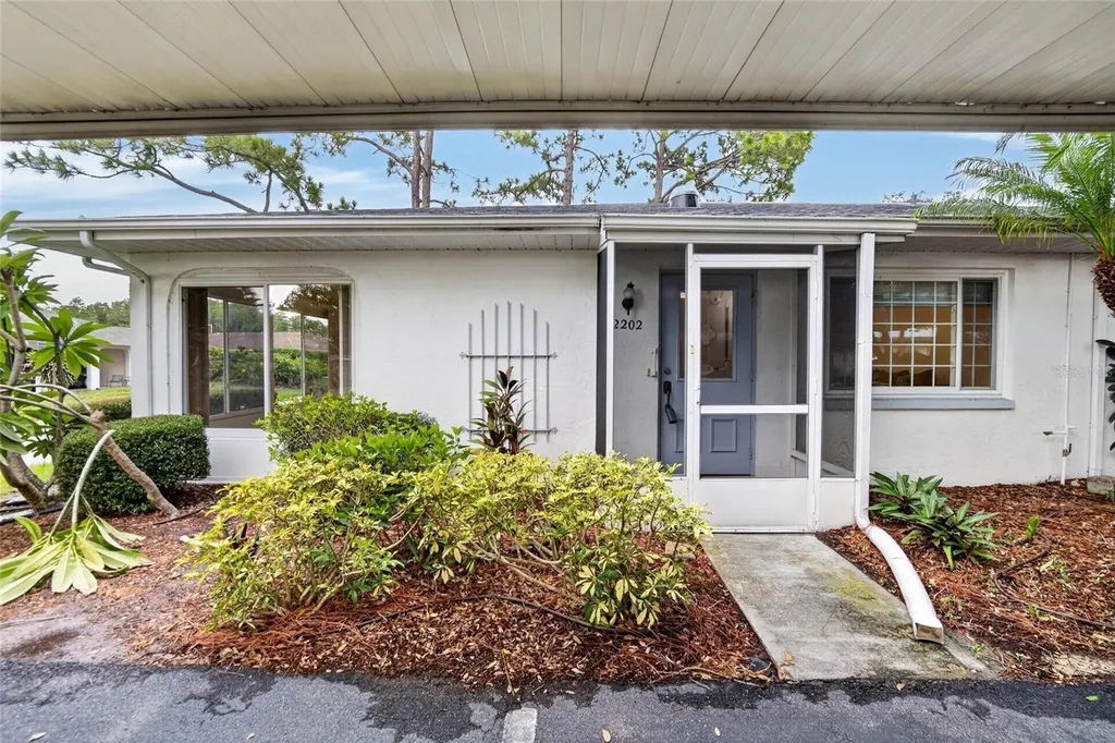 2202 Horsham Place Sun City Center FL 33573