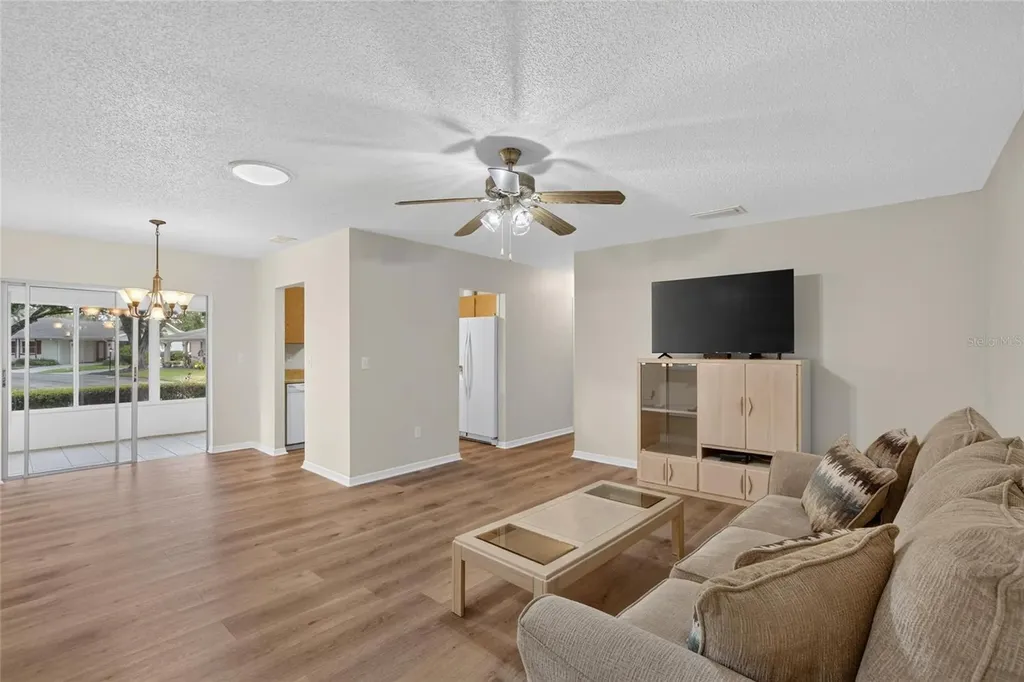 2202 Horsham Place Sun City Center FL 33573
